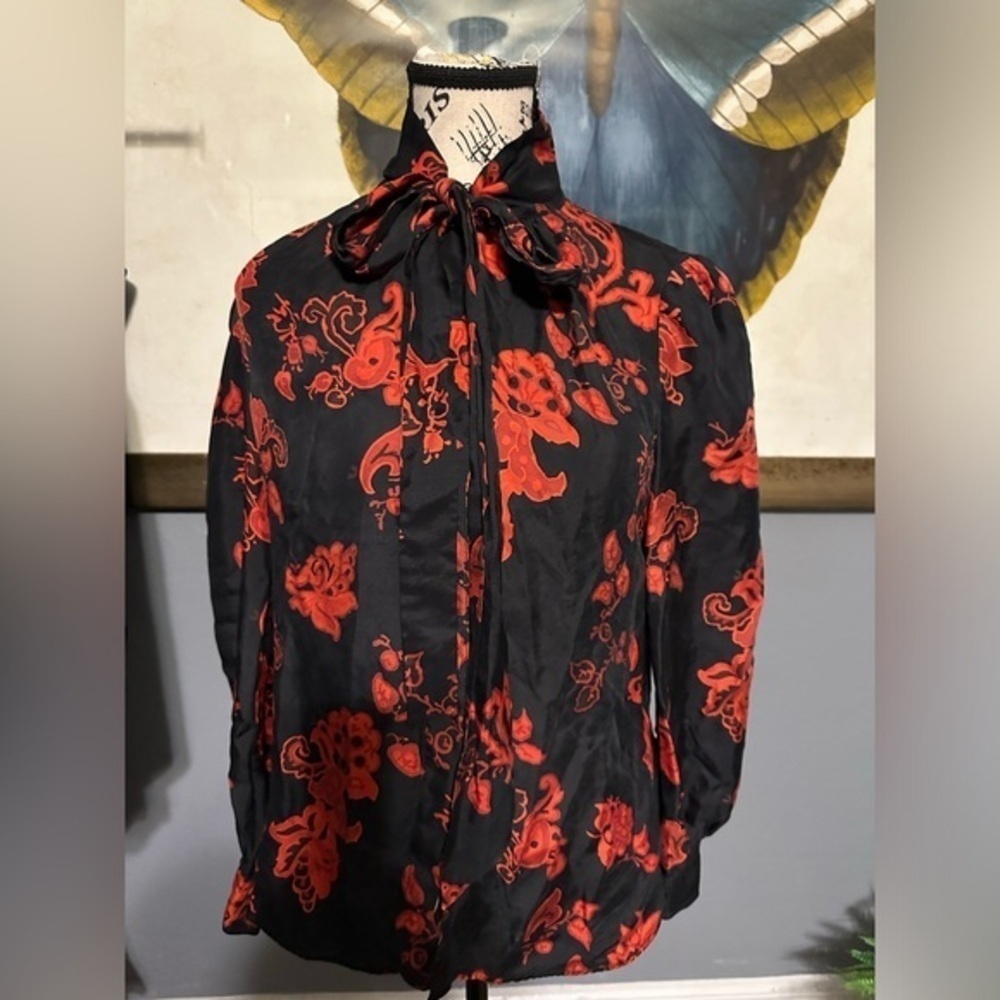 Tory Burch blouse EUC